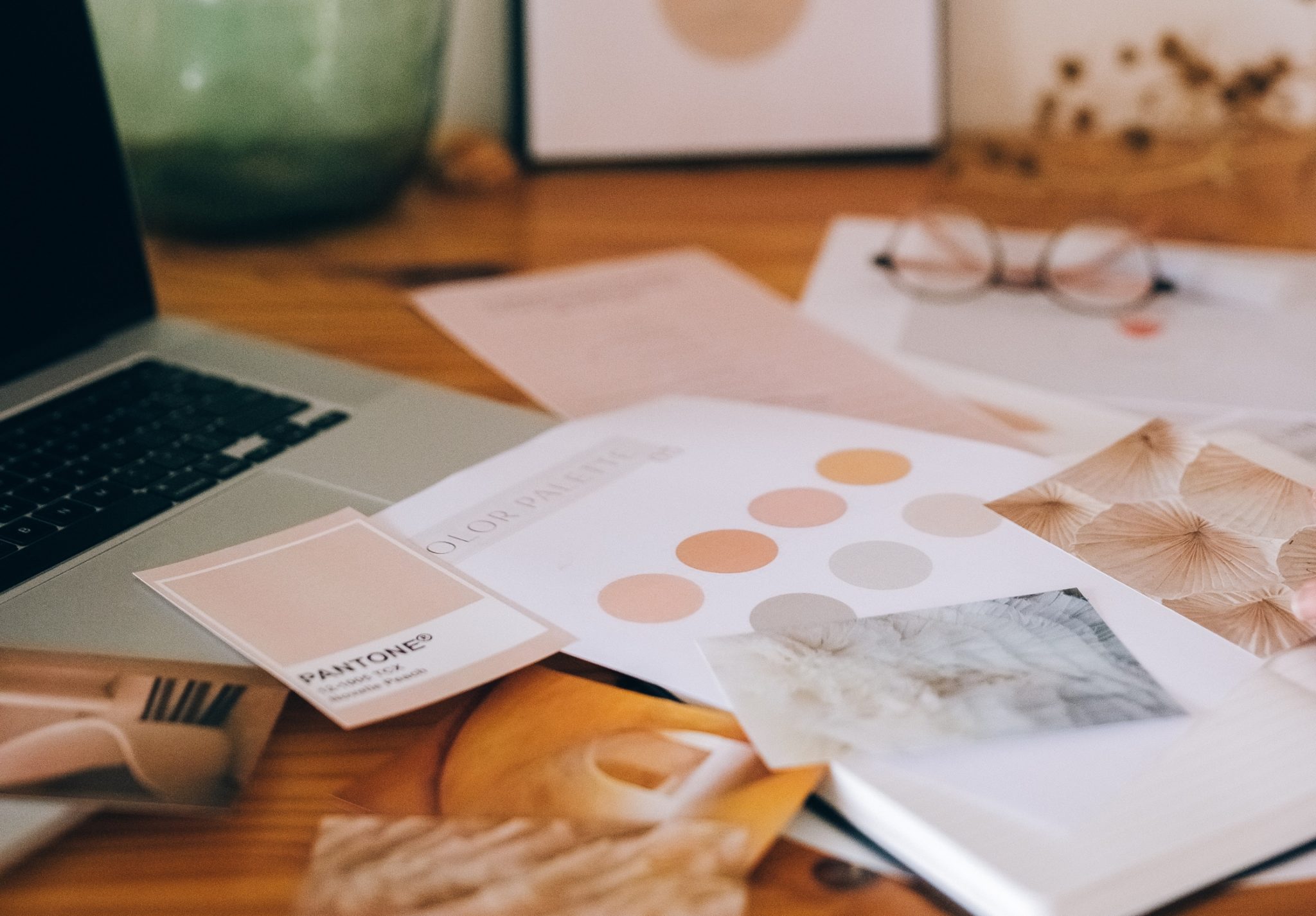 Comment faire un moodboard inspirant pour ton identité visuelle